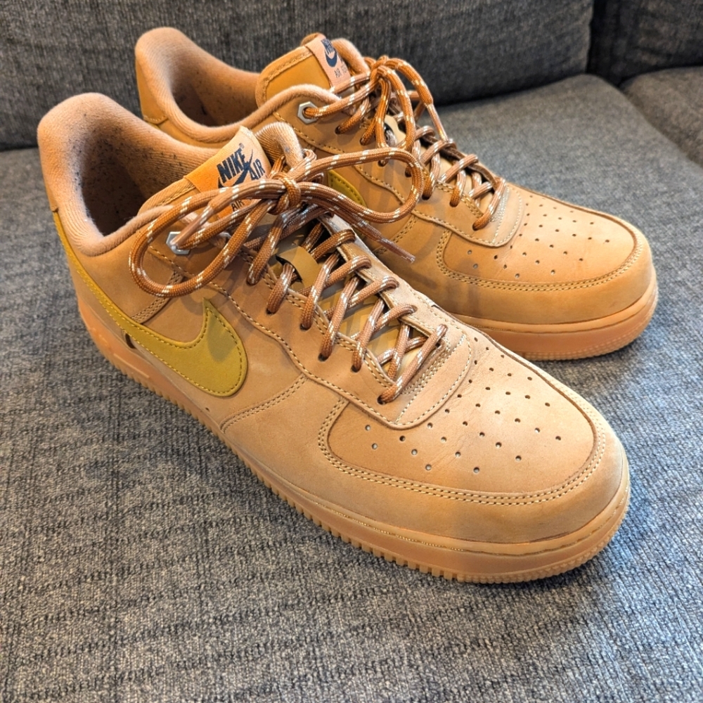 Men's Nike Air Force - size 11